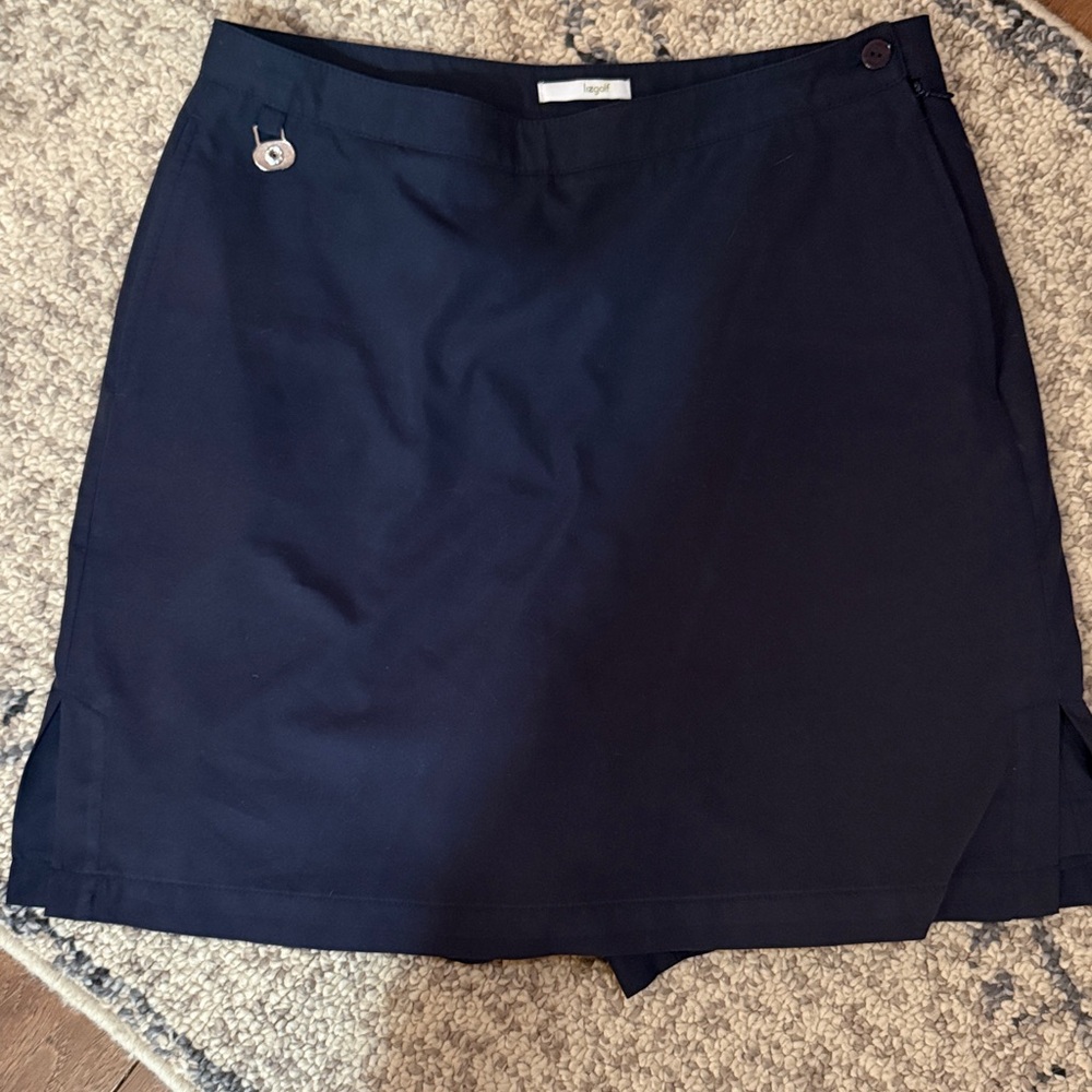 Liz Golf Navy Skort Size 8